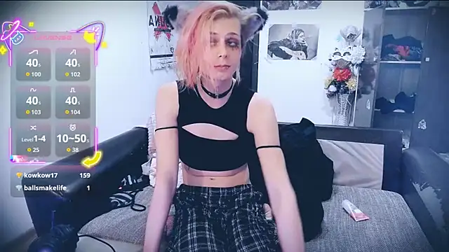 Littlepinkcat online show from 09-26-25, 10:36