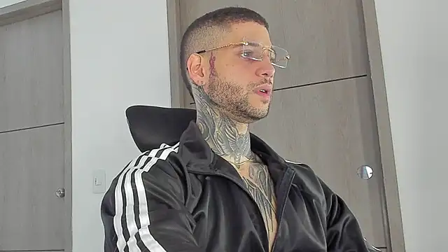  jamesleandros1 online show from 09-08-25, 05:12