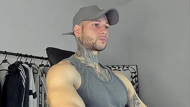  jamesleandros1 online show from 10-22-25, 02:01