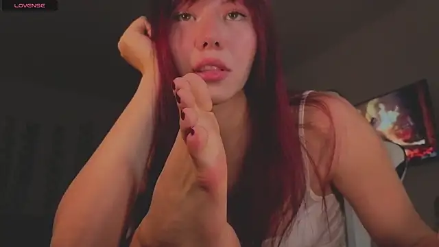 Snapshot of Juliette_Sunshine chatting on 06-30-26, 10:00 Juliette Sunshine online show from 06-30-26, 10:00