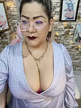 Dalessa Bigtits online show from 05-25-26, 10:38