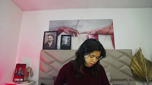 SabinaMerchetti online show from 10-19-25, 02:45