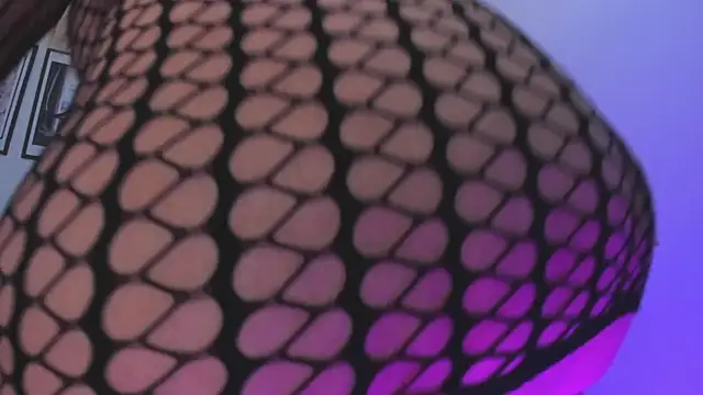 Snapshot of sofihill01 chatting on 09-27-25, 05:45 sofihill01 online show from 09-27-25, 05:45