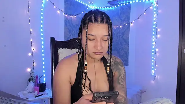 Eva Lee  online show from 03-22-26, 09:45