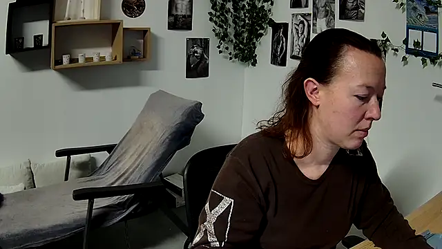 AnyaKreyxh online show from 01-20-25, 06:53