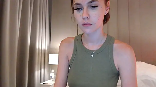 Meow Sophie online show from 02-02-25, 05:48