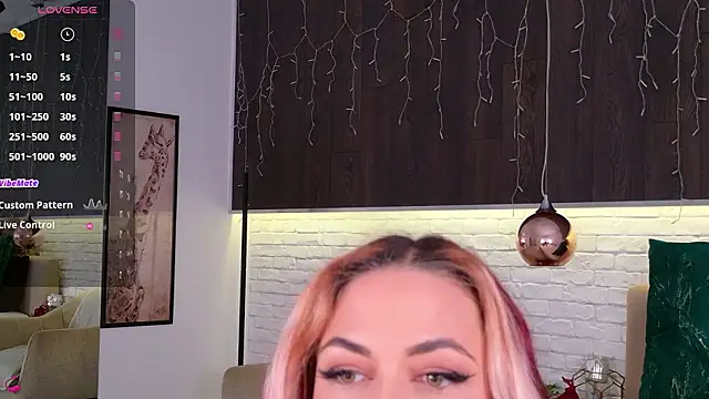 Snapshot of CindeFucknRella chatting on 02-24-26, 07:28 CindeFucknRella online show from 02-24-26, 07:28