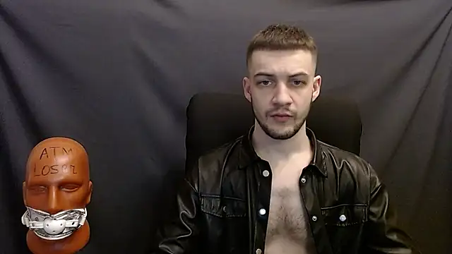 Snapshot of _Damien_thorn_ chatting on 12-26-24, 02:55 Damien thorn online show from 12-26-24, 02:55