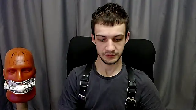 Snapshot of _Damien_thorn_ chatting on 10-04-25, 08:40 Damien thorn online show from 10-04-25, 08:40