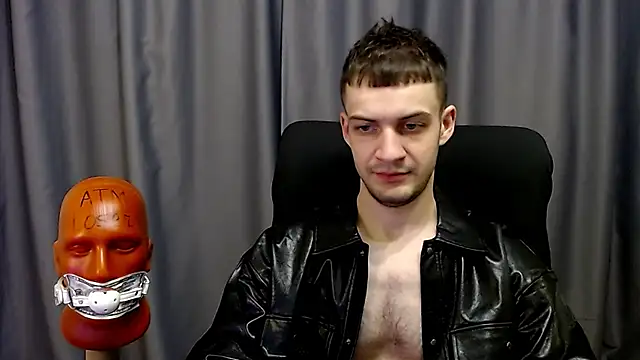 Snapshot of _Damien_thorn_ chatting on 10-16-25, 02:56 Damien thorn online show from 10-16-25, 02:56