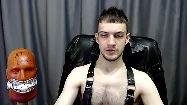 Snapshot of _Damien_thorn_ chatting on 10-17-25, 08:44 Damien thorn online show from 10-17-25, 08:44