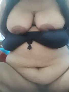 chubby wife online show from 06-23-26, 09:07