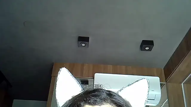 Snapshot of Skinny-Kitten chatting on 10-25-25, 06:46 Skinny-Kitten online show from 10-25-25, 06:46