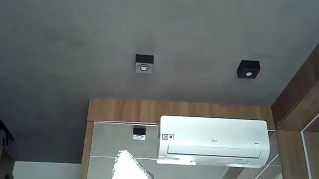 Snapshot of Skinny-Kitten chatting on 10-27-25, 06:56 Skinny-Kitten online show from 10-27-25, 06:56