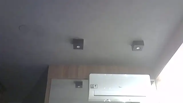 Snapshot of Skinny-Kitten chatting on 11-25-25, 01:16 Skinny-Kitten online show from 11-25-25, 01:16