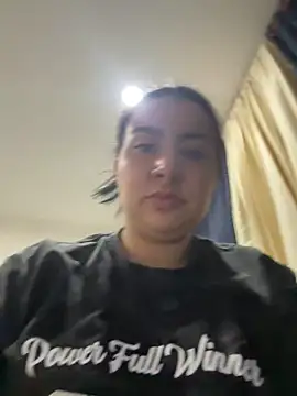 Abril Luv online show from 02-02-26, 01:15