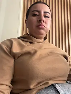 Abril Luv online show from 03-26-26, 01:28