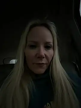 Snapshot of Sexual_Lovable_Doll chatting on 01-16-26, 03:05 Sexual Lovable Doll online show from 01-16-26, 03:05