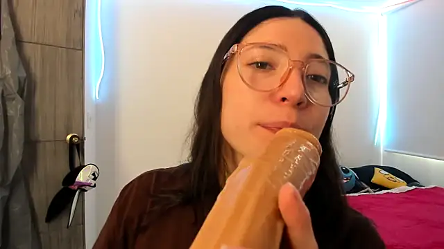 Snapshot of Spit_queen chatting on 01-10-25, 05:24 Spit queen online show from 01-10-25, 05:24