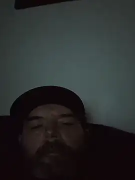 Snapshot of Louis504z chatting on 12-04-25, 02:21 Louis504z online show from 12-04-25, 02:21