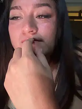 LuceroRm online show from 02-03-26, 06:40