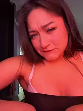 LuceroRm online show from 02-04-26, 04:29