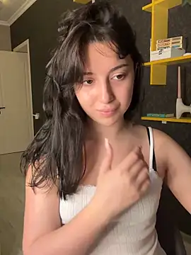 Tasty Nora online show from 05-19-26, 03:07