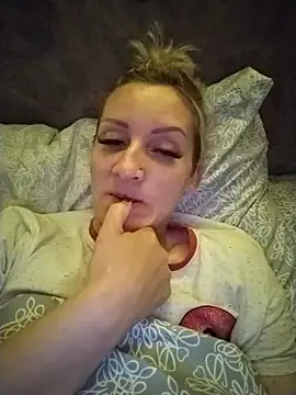 ulika1989 online show from 05-17-26, 08:05
