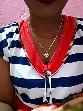 Snapshot of ANGE-MOU chatting on 02-23-25, 01:02 ANGE-MOU online show from 02-23-25, 01:02