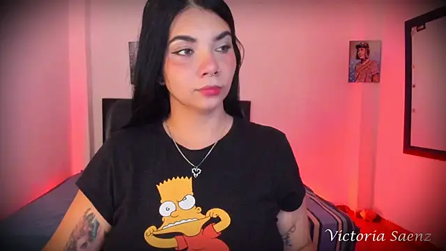 victoriaasaenz  online show from 10-22-25, 12:22