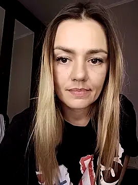 Snapshot of KrissSexi chatting on 10-21-25, 12:17 KrissSexi online show from 10-21-25, 12:17