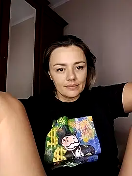 Snapshot of KrissSexi chatting on 10-22-25, 05:19 KrissSexi online show from 10-22-25, 05:19