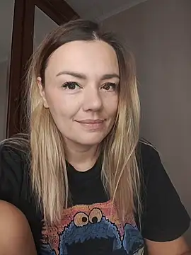 Snapshot of KrissSexi chatting on 11-01-25, 06:59 KrissSexi online show from 11-01-25, 06:59