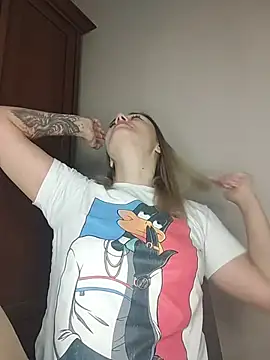 Snapshot of KrissSexi chatting on 11-29-25, 07:44 KrissSexi online show from 11-29-25, 07:44