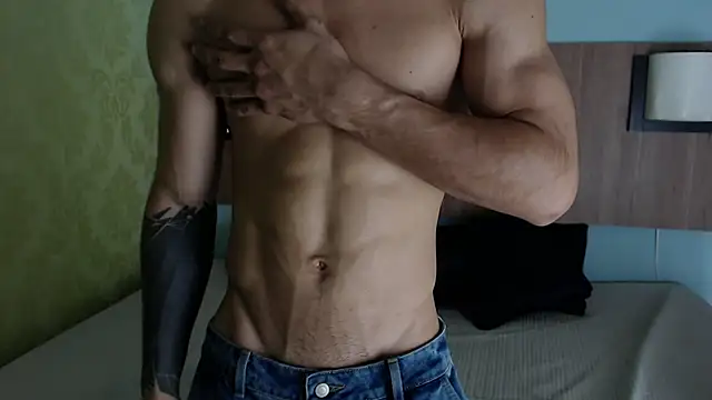 AlbertBernal69 online show from 02-08-25, 06:01