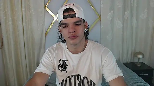 AlbertBernal69 online show from 02-12-25, 02:14