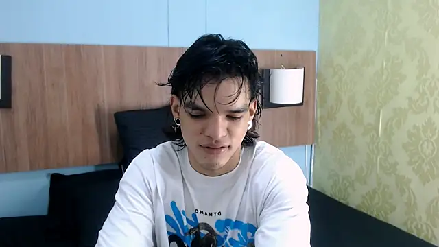 AlbertBernal69 online show from 02-25-25, 02:03