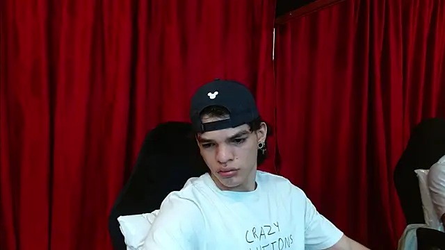 AlbertBernal69 online show from 03-05-25, 02:25