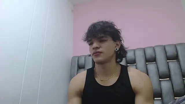 AlbertBernal69 online show from 03-08-25, 02:23