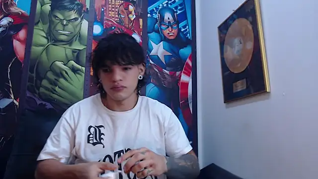 AlbertBernal69 online show from 03-12-25, 09:34