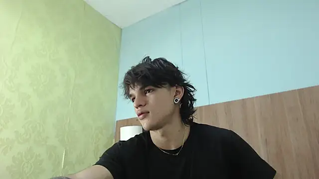 AlbertBernal69 online show from 03-21-25, 03:01