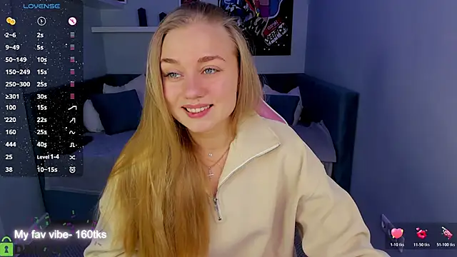 Snapshot of Barbie_Lis chatting on 11-22-25, 12:53 Barbie Lis online show from 11-22-25, 12:53