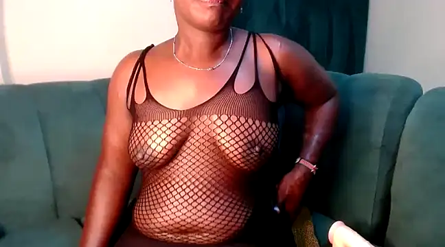 judyshinel20 online show from 03-19-25, 02:48