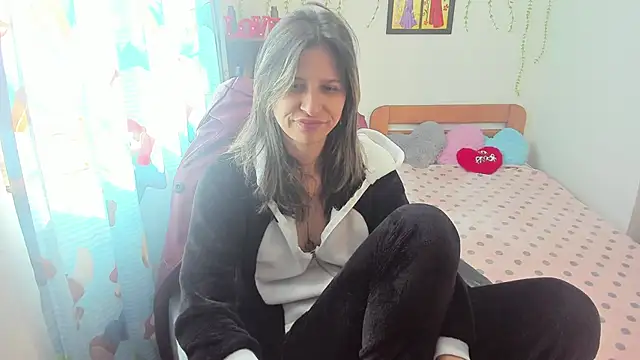 lauren ashlee online show from 09-20-25, 01:34