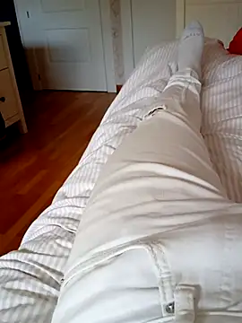 Snapshot of sergigomez chatting on 02-19-25, 02:44 sergigomez online show from 02-19-25, 02:44