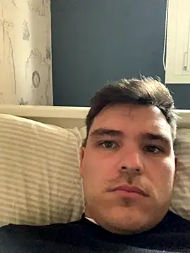 Snapshot of sergigomez chatting on 10-19-25, 02:40 sergigomez online show from 10-19-25, 02:40