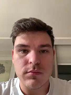 Snapshot of sergigomez chatting on 11-17-25, 12:44 sergigomez online show from 11-17-25, 12:44