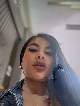 Insane Issa online show from 02-12-25, 04:33