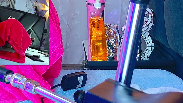 NathaxaLeans online show from 10-29-25, 11:56