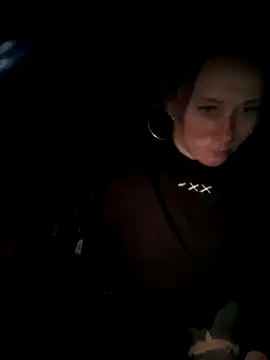 Snapshot of SummerBlueMoon chatting on 11-22-25, 06:45 SummerBlueMoon online show from 11-22-25, 06:45